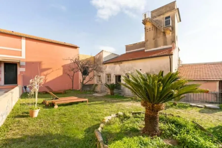 Villa Massa - Dimora Storica Con 12 Camere, Accoglie 30 Persone Calice Ligure