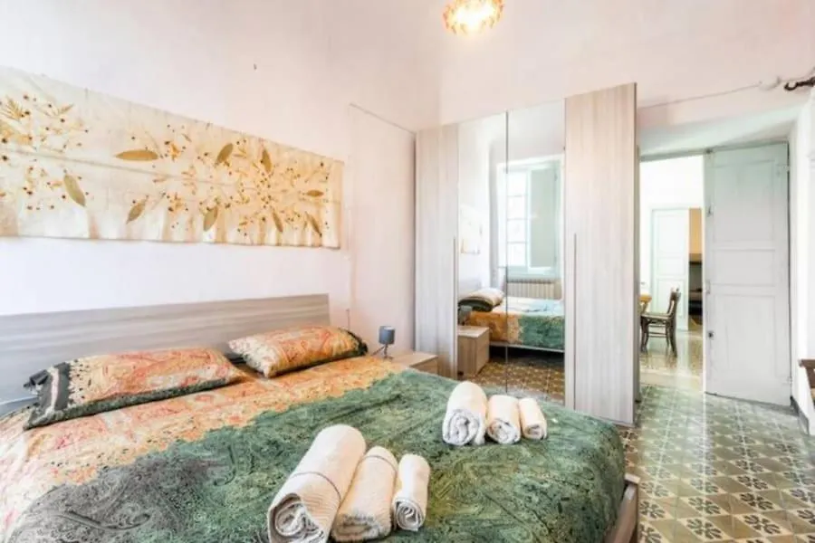 Villa Massa - Dimora Storica Con 12 Camere, Accoglie 30 Persone Calice Ligure 0*,  Italy
